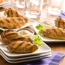 Garlic Wings with Parmesan Dipping Sauce